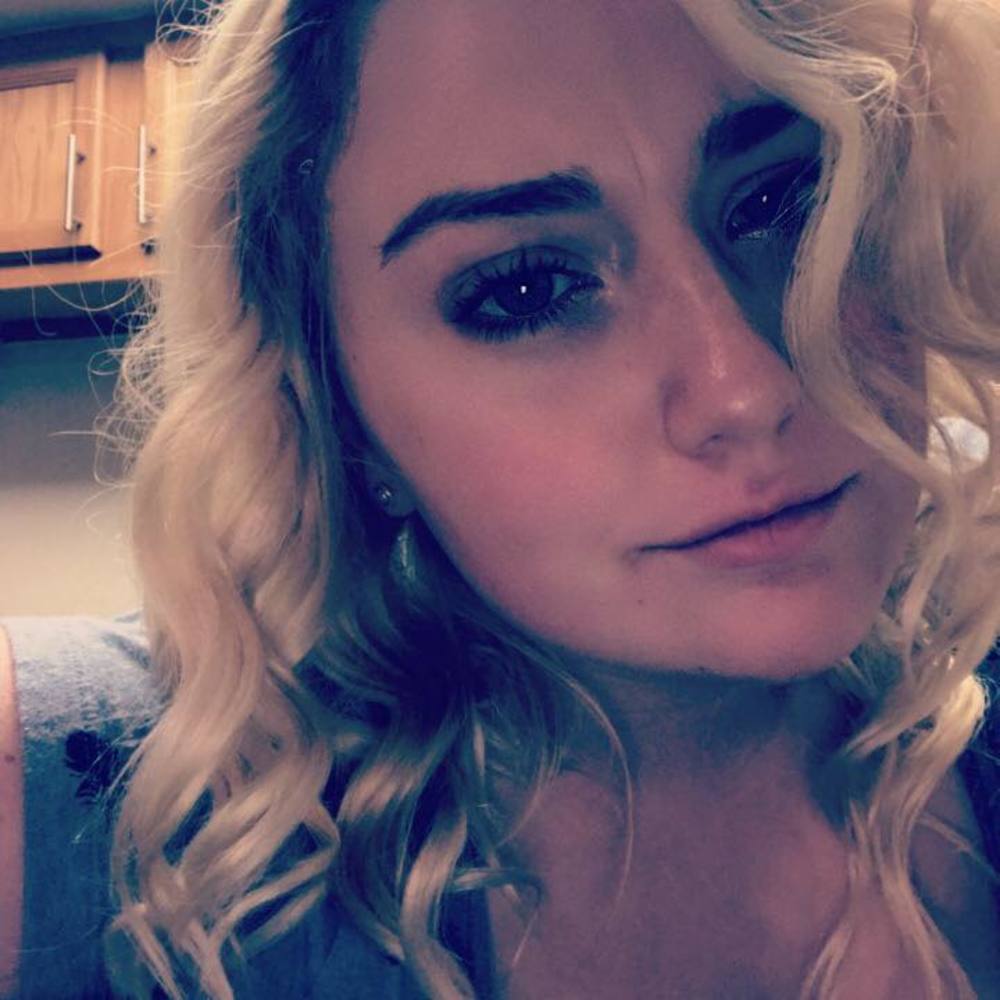 Meet your Posher, Kaitlyn